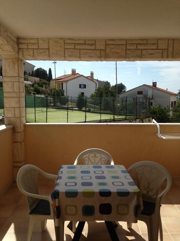 Apartments Villa Kristina Pula Room photo
