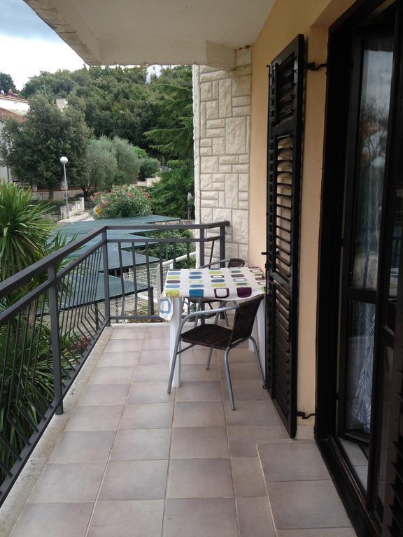 Apartments Villa Kristina Pula Room photo